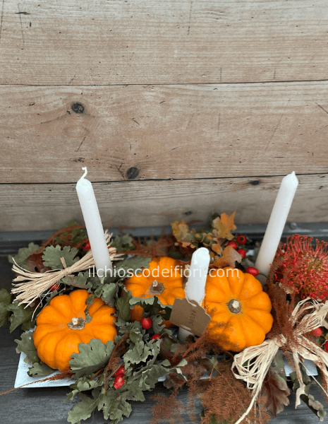 Centro tavola autunnale con candele