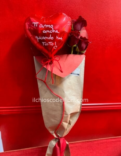 Confezione cuore 3 rose